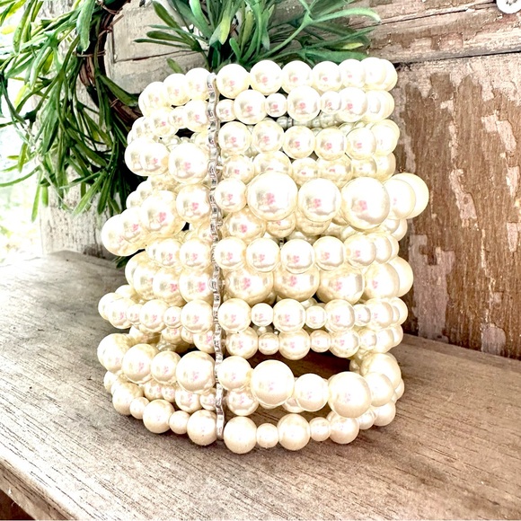 Arm Candy Bracelet White Faux Pearls Silver Statement Jewelry NWOT - Picture 5 of 7